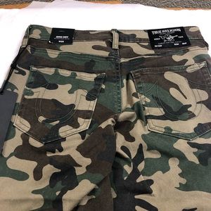 True Religion Jennie Mid Rise Super Skinny Camo Jeans sz.25